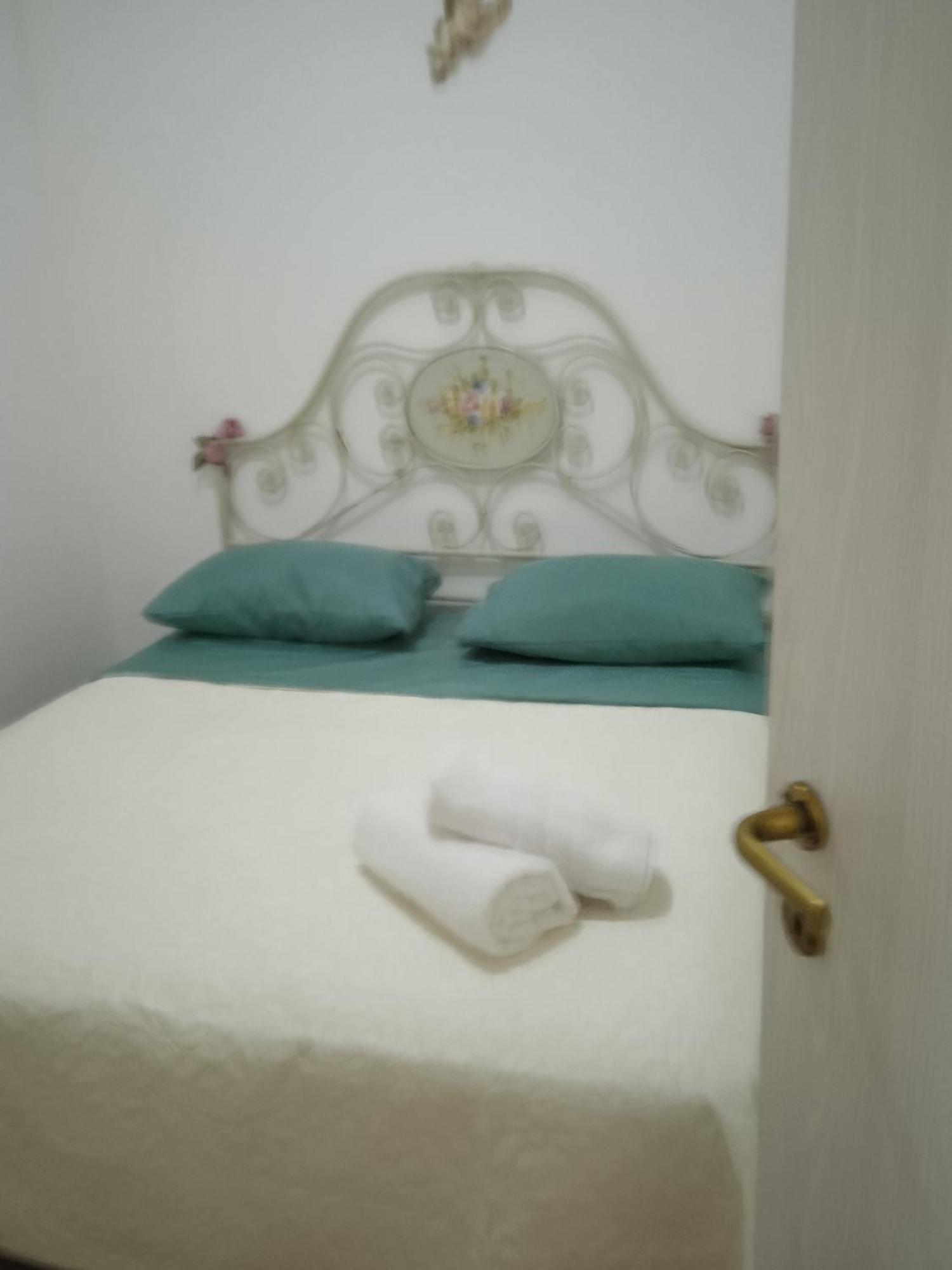 Home Rebecca Naples Extérieur photo